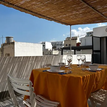 Apartman Charming With 3 Terraces In